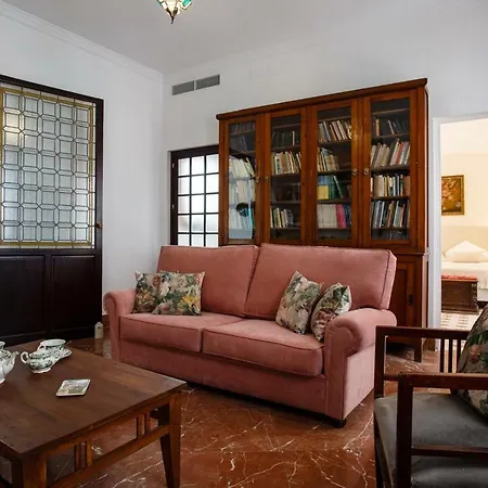Machado Aparthotel Seville