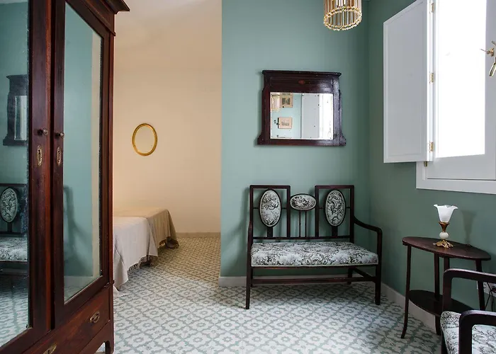 Machado Apartahotel Sevilla