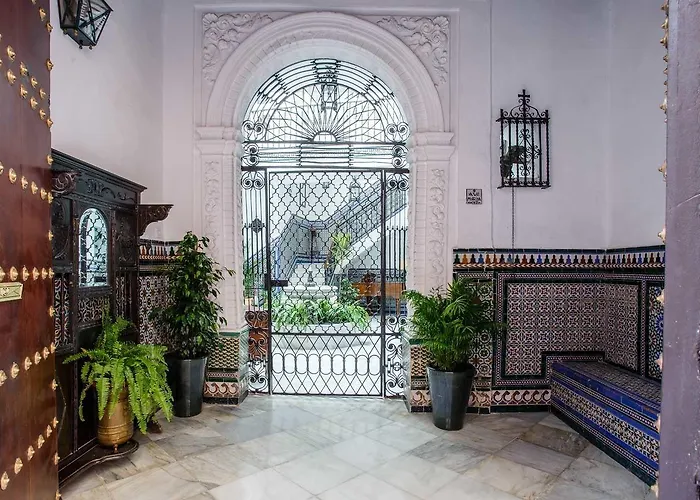 Machado Apartahotel Sevilla